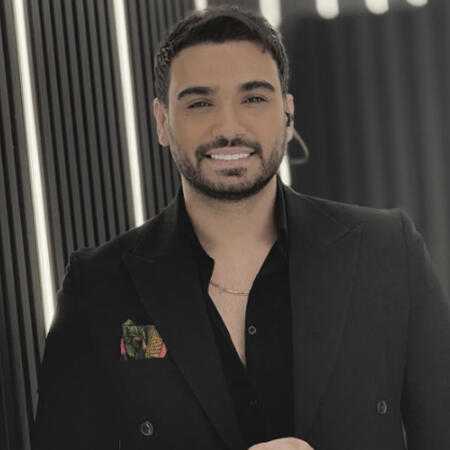 سینا درخشنده شب میلاد