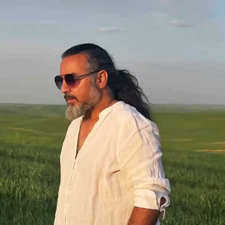 پرواز همای تو نیستی