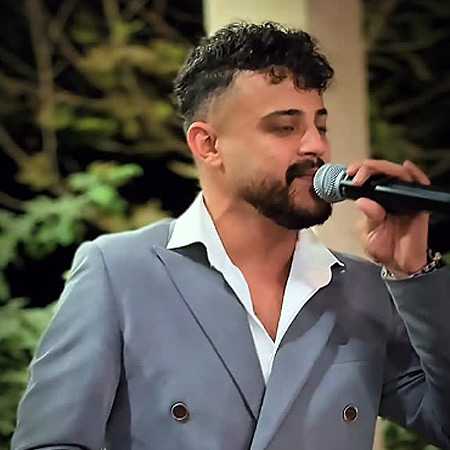 نمیدونی بهونتو هرشب دلم میگیره