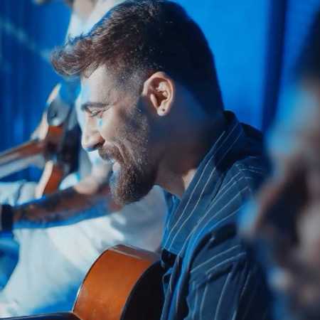 محمد محرمی تو رگ و ریشمی تو هر شرایط بدی پیشمی