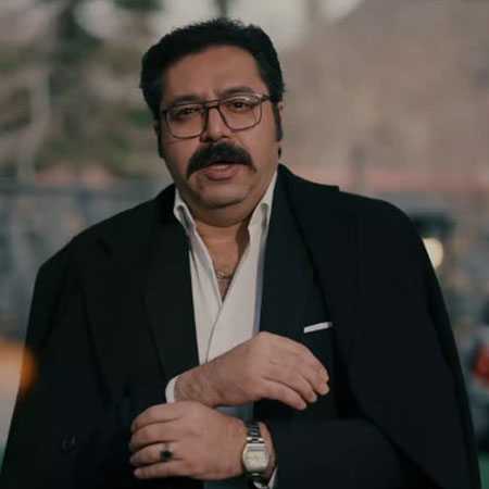 کلمست گلی به گوشه جمالت