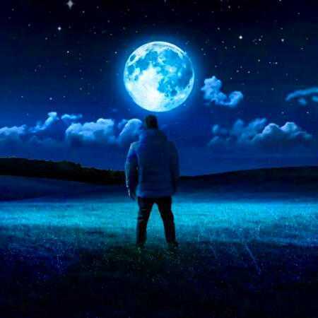 اون که دل از تو برده کاش میدونستم کیه میرا